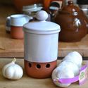 Picture of Garlic Pot with White Glaze - Holes in line