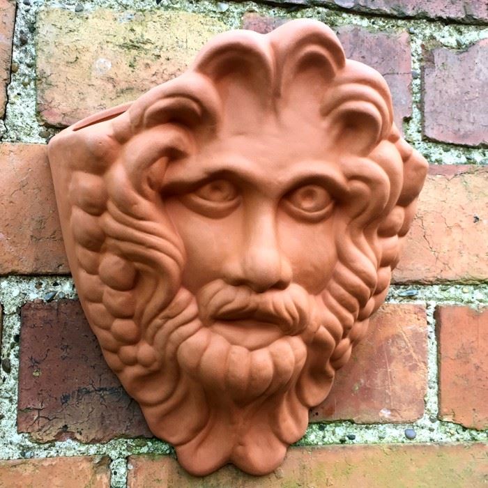 Terracotta Wall pot | Terracotta.uk.com | Hand-made UK Terracotta